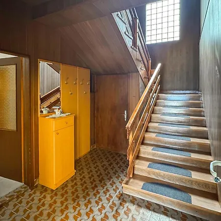 4 Bedroom Stunning In 펜션